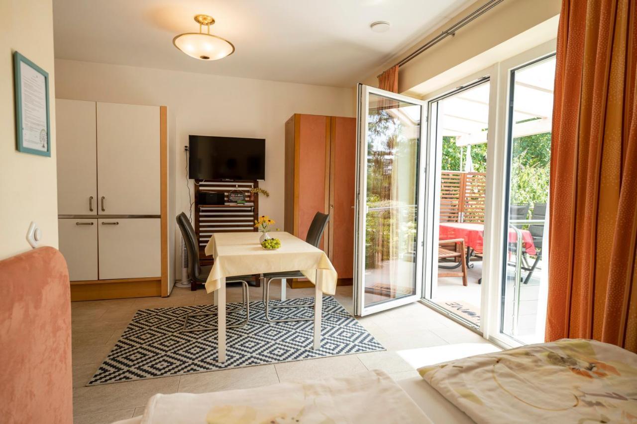 Apartments Im Garten - Haus Daniela グラーツ エクステリア 写真