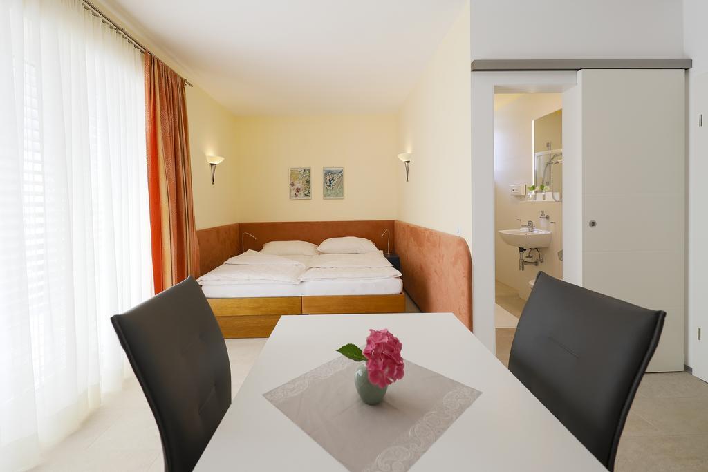 Apartments Im Garten - Haus Daniela グラーツ 部屋 写真